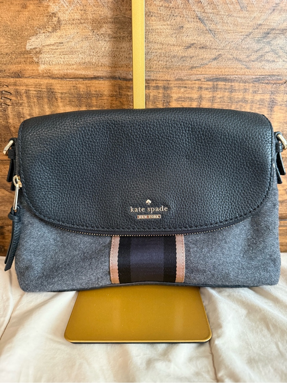 ✨ Kate Spade New York Jackson Street Harlyn Crossbody ✨ - Picture 5 of 11